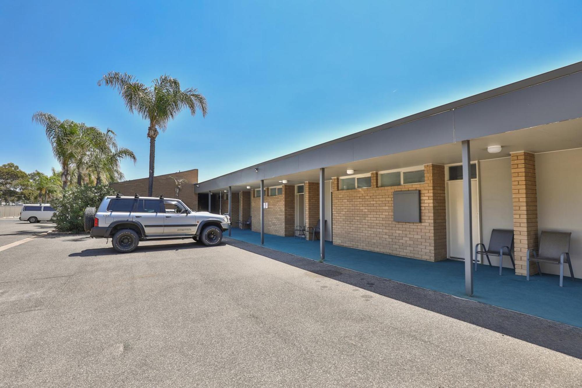 Cottonwood Motor Inn Mildura Exterior photo