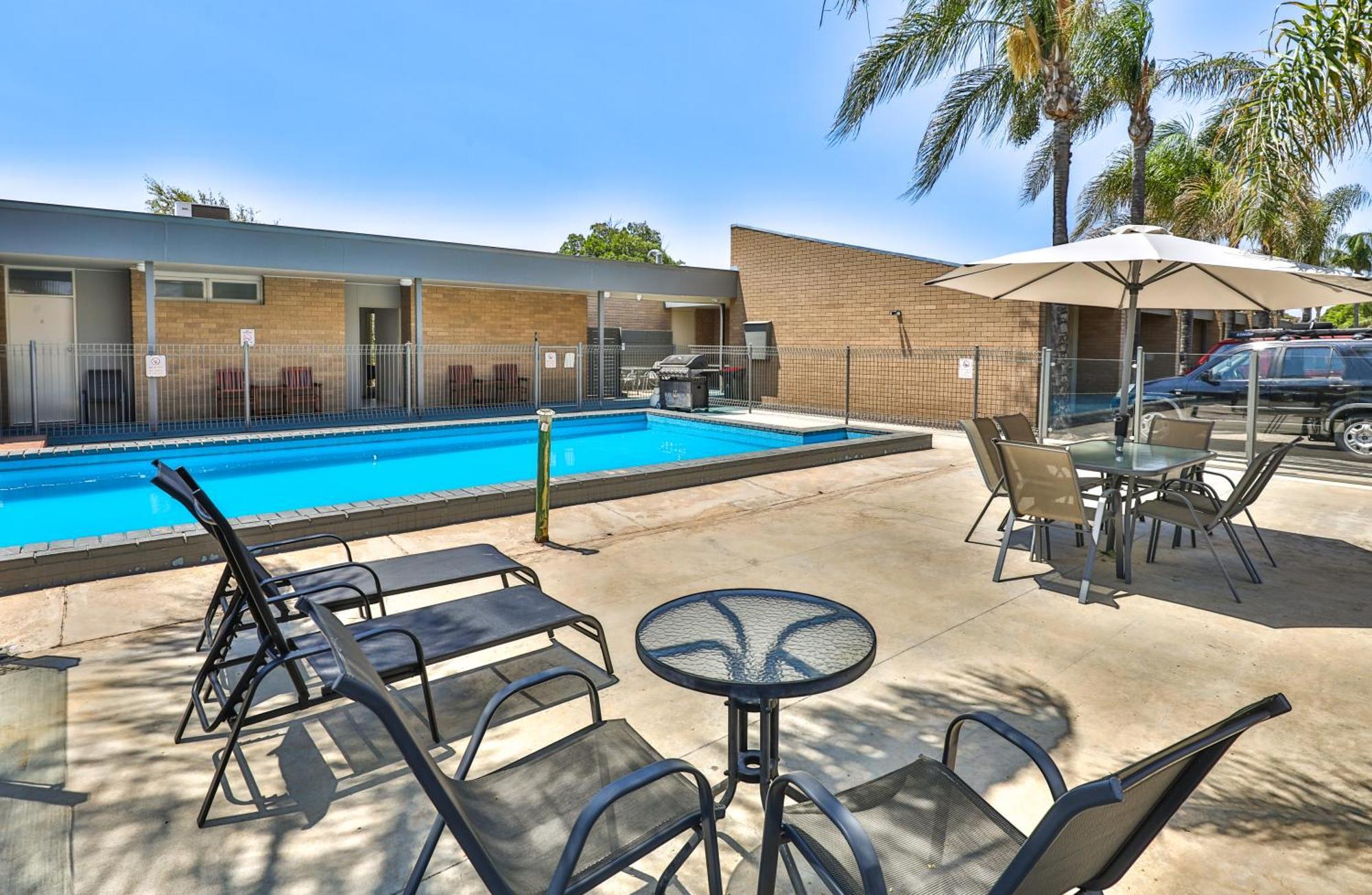 Cottonwood Motor Inn Mildura Exterior photo